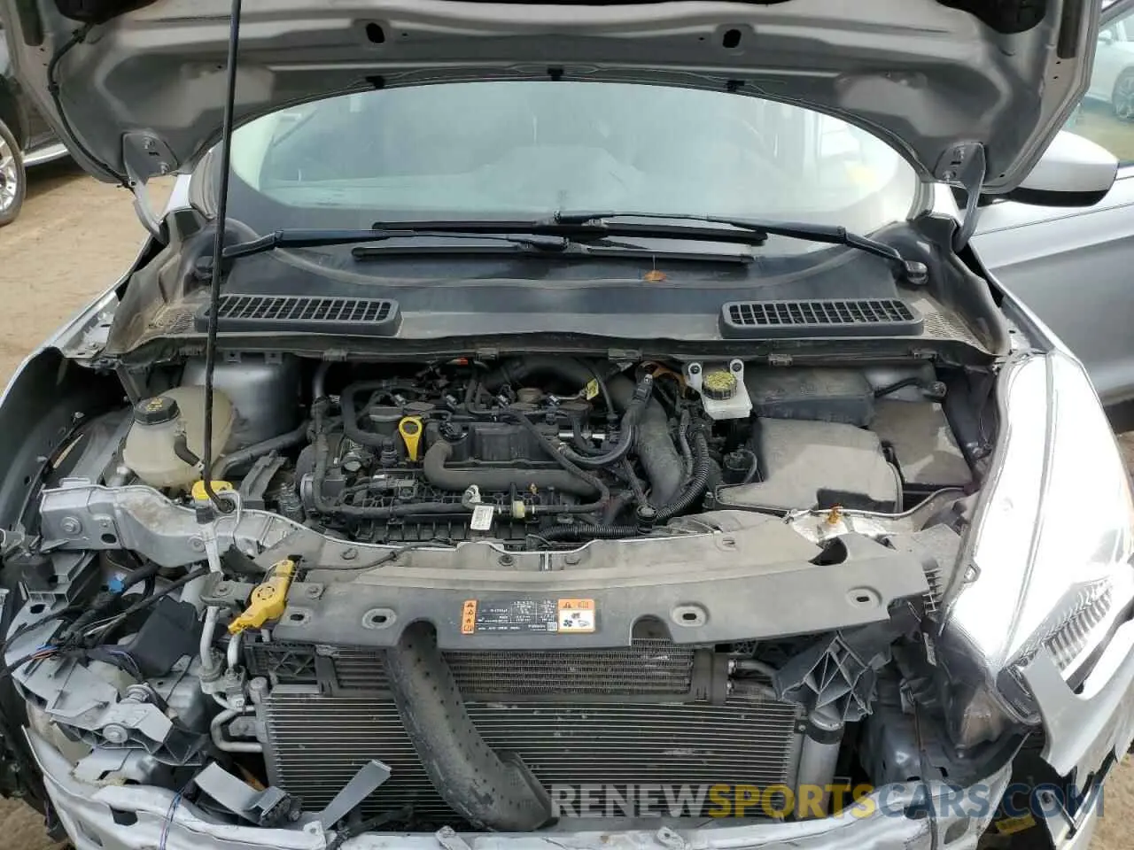 12 fotografías del automóvil dañado 1FMCU9HD7KUC24144 FORD ESCAPE 2019