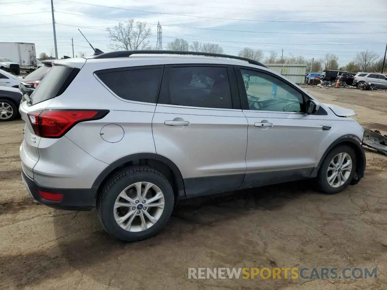 3 fotografías del automóvil dañado 1FMCU9HD7KUC24144 FORD ESCAPE 2019