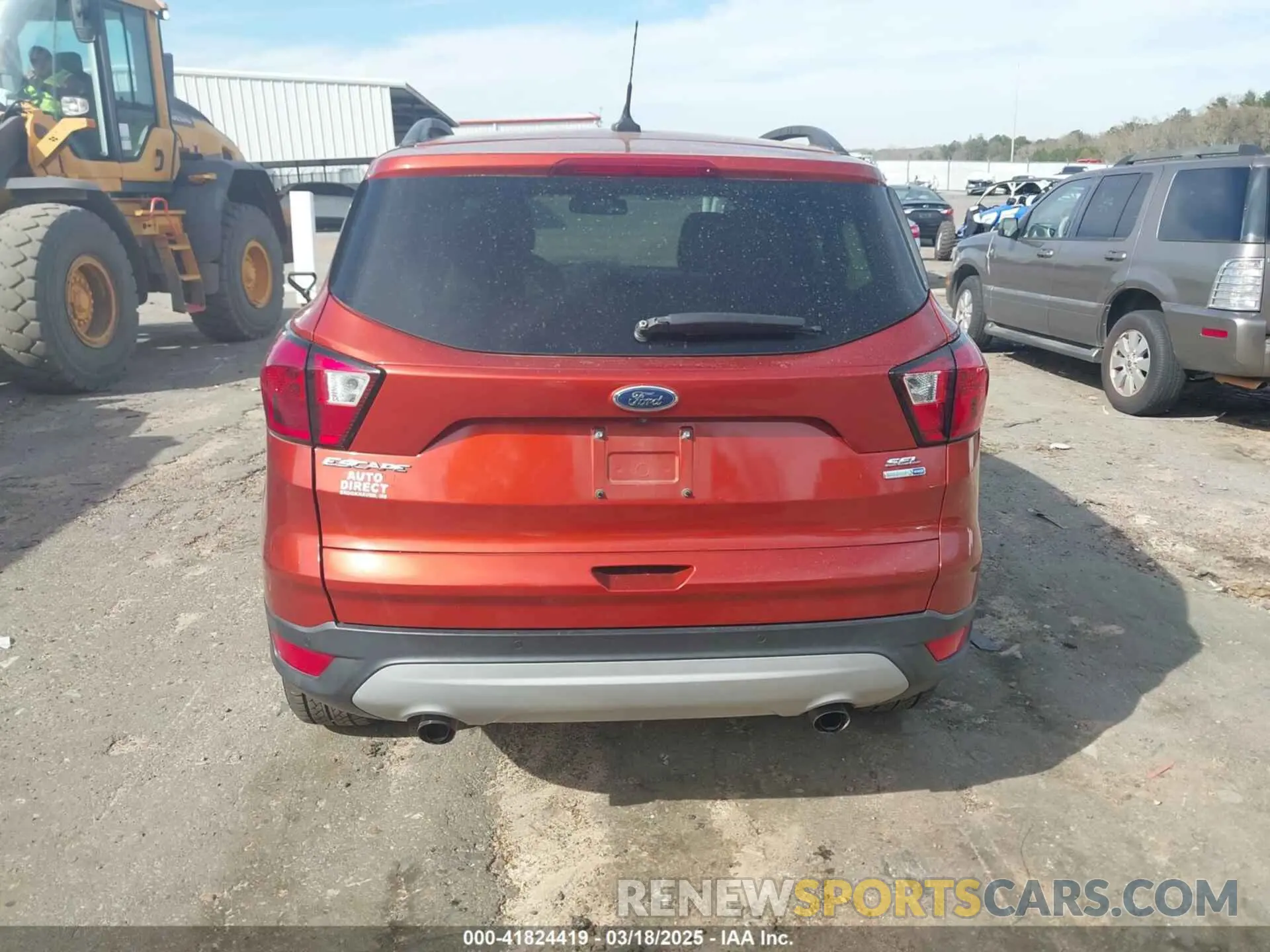 16 fotografías del automóvil dañado 1FMCU9HD8KUB11383 FORD ESCAPE 2019