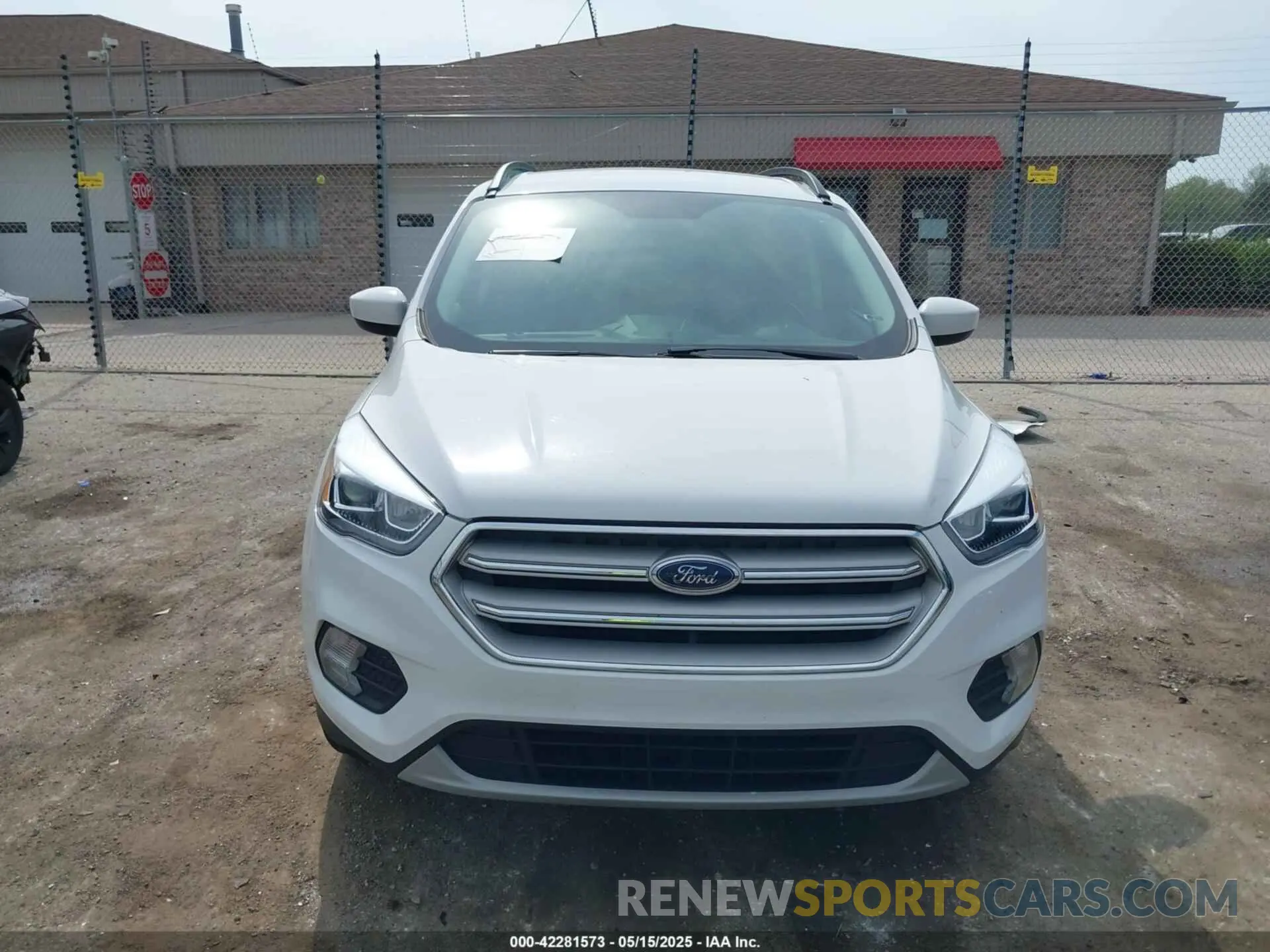 11 fotografías del automóvil dañado 1FMCU9HD8KUB25249 FORD ESCAPE 2019