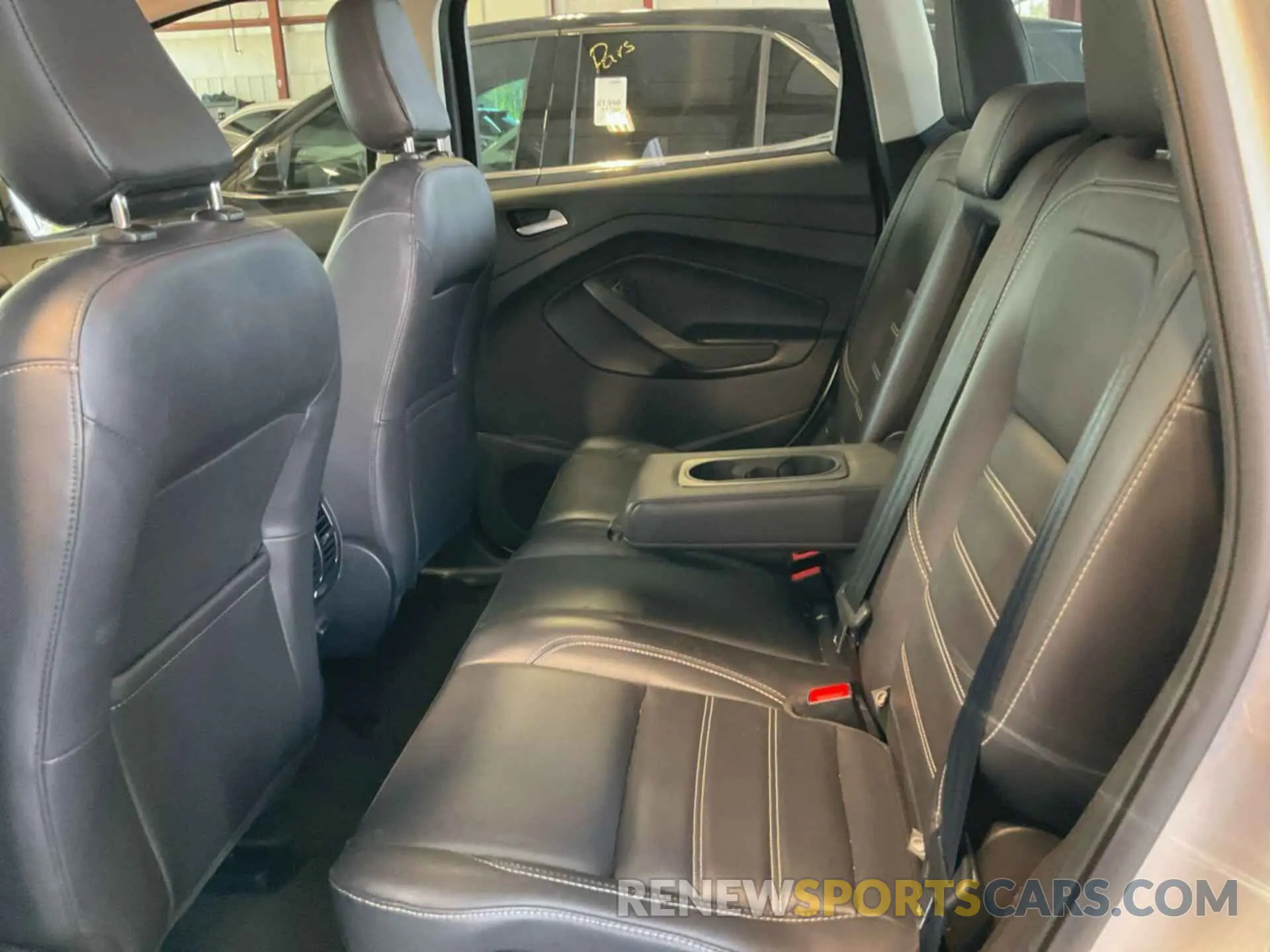 22 fotografías del automóvil dañado 1FMCU9HD8KUB82387 FORD ESCAPE 2019