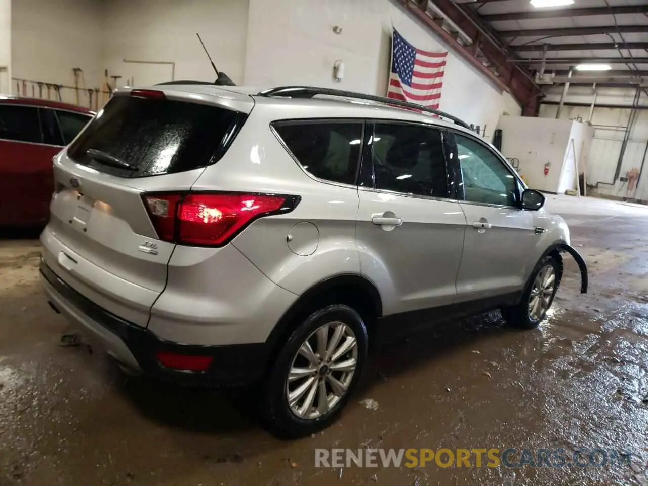 3 fotografías del automóvil dañado 1FMCU9HD9KUA46401 FORD ESCAPE 2019