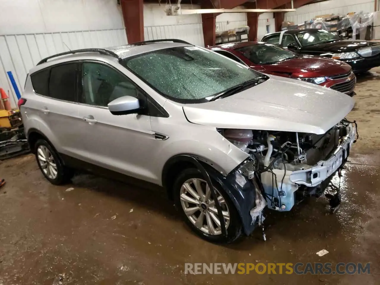 4 fotografías del automóvil dañado 1FMCU9HD9KUA46401 FORD ESCAPE 2019