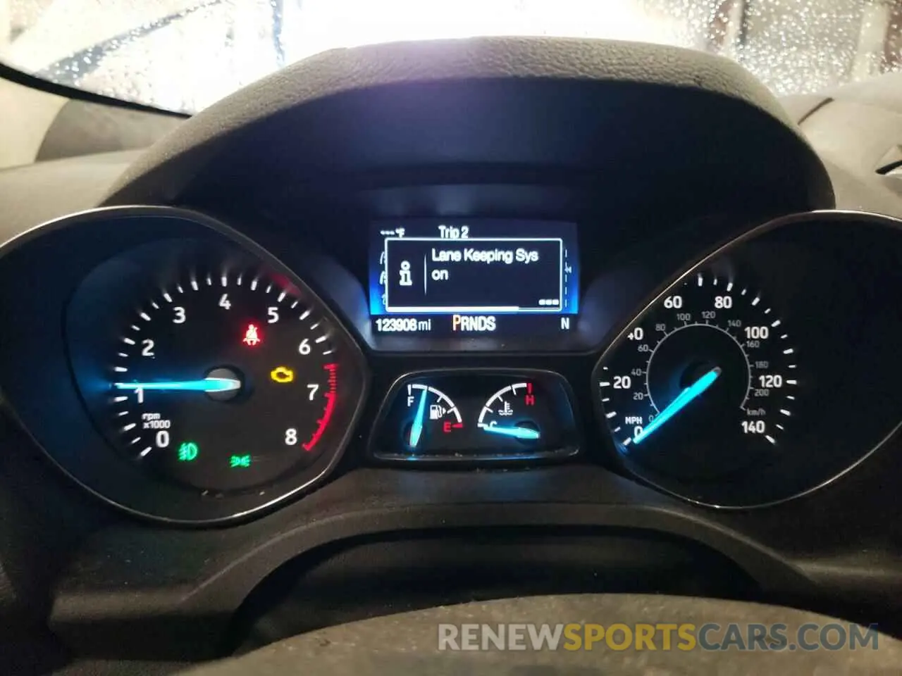 9 fotografías del automóvil dañado 1FMCU9HD9KUA46401 FORD ESCAPE 2019