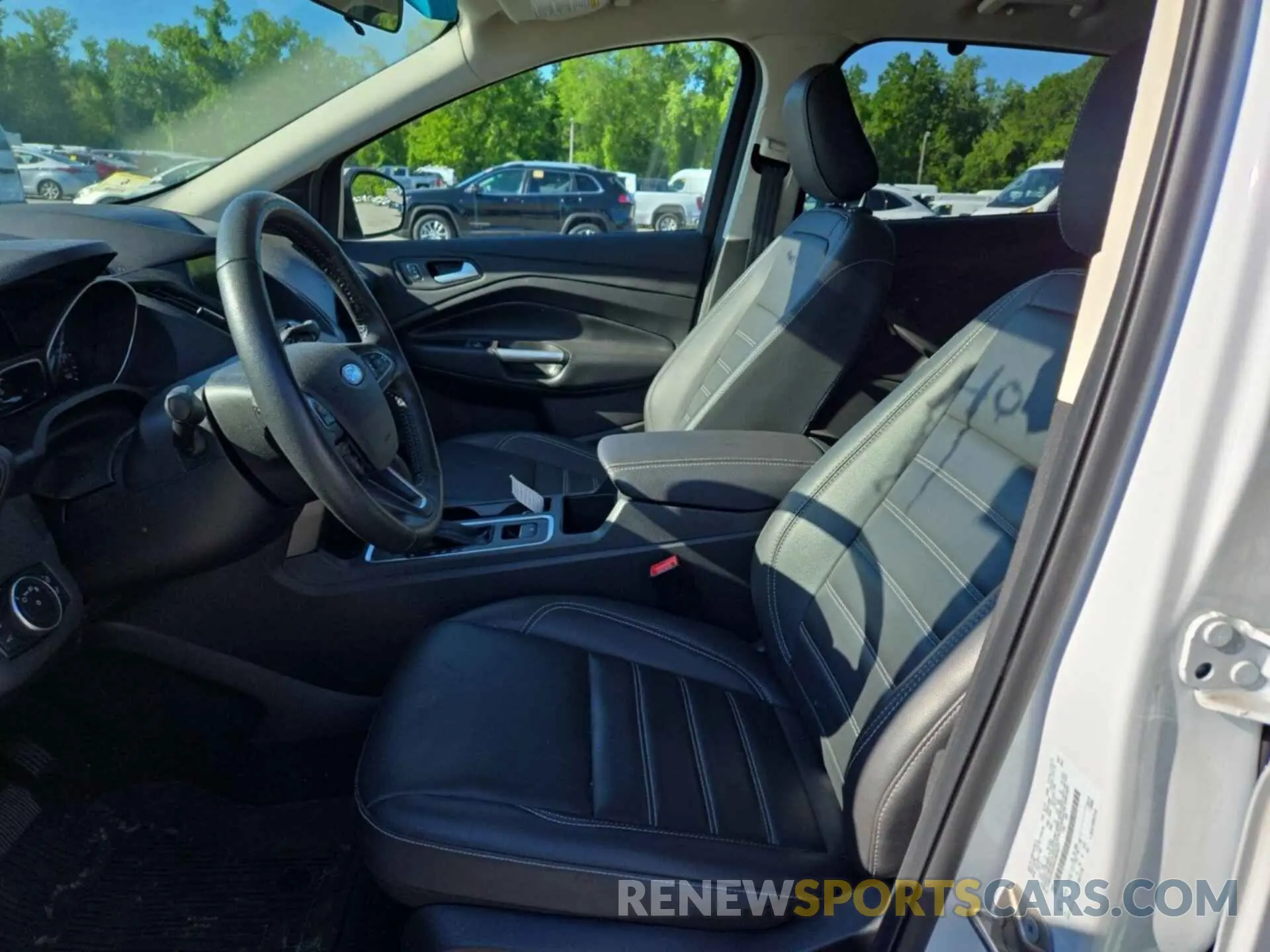 19 fotografías del automóvil dañado 1FMCU9HD9KUB65677 FORD ESCAPE 2019