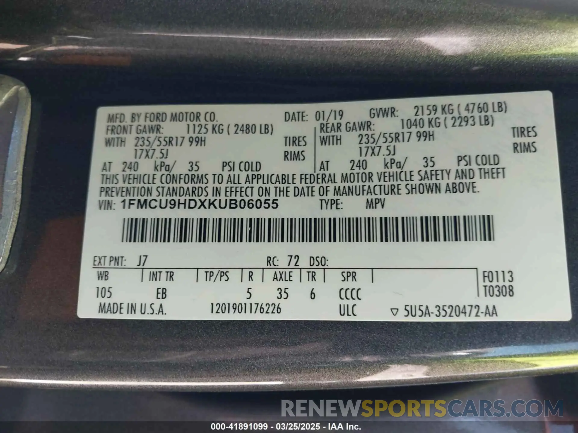 9 fotografías del automóvil dañado 1FMCU9HDXKUB06055 FORD ESCAPE 2019