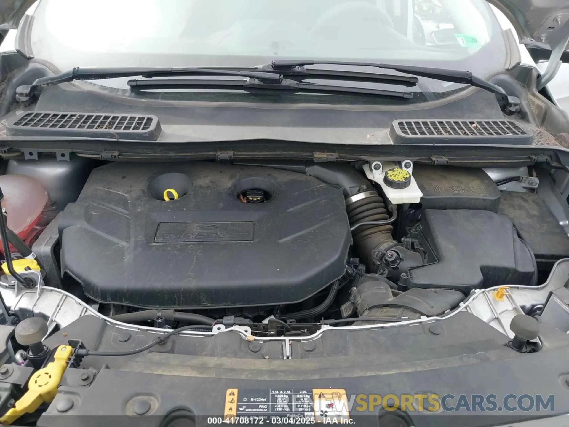 10 fotografías del automóvil dañado 1FMCU9J91KUA91323 FORD ESCAPE 2019