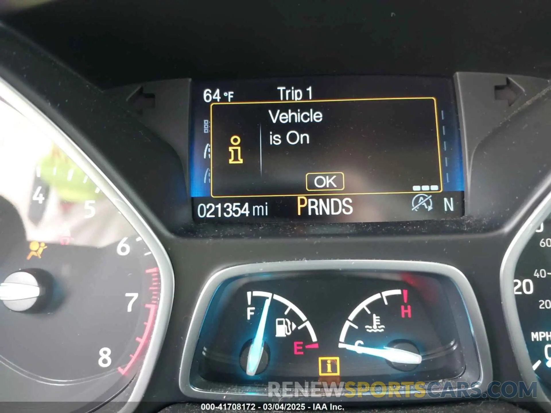 15 fotografías del automóvil dañado 1FMCU9J91KUA91323 FORD ESCAPE 2019