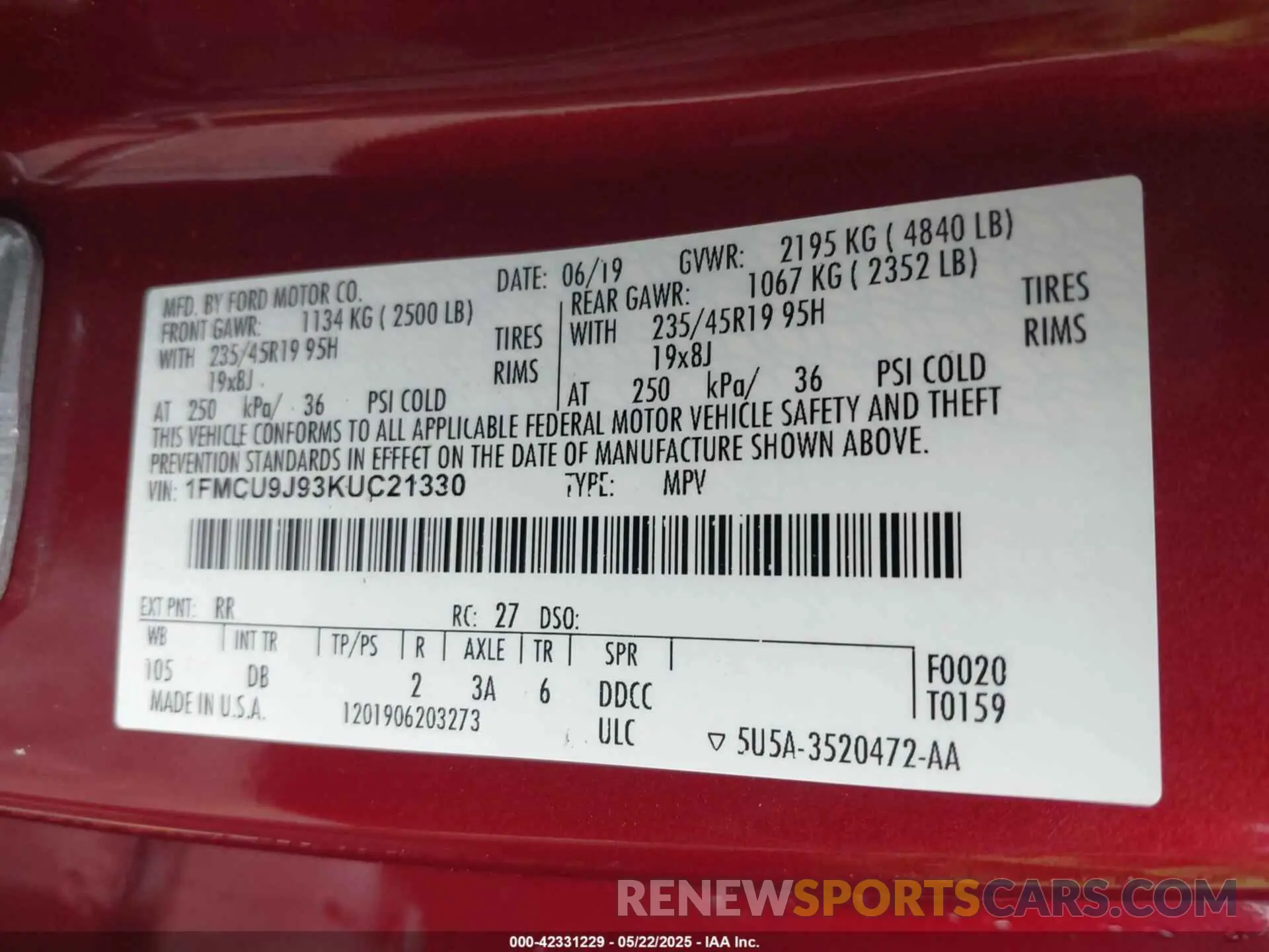 9 fotografías del automóvil dañado 1FMCU9J93KUC21330 FORD ESCAPE 2019