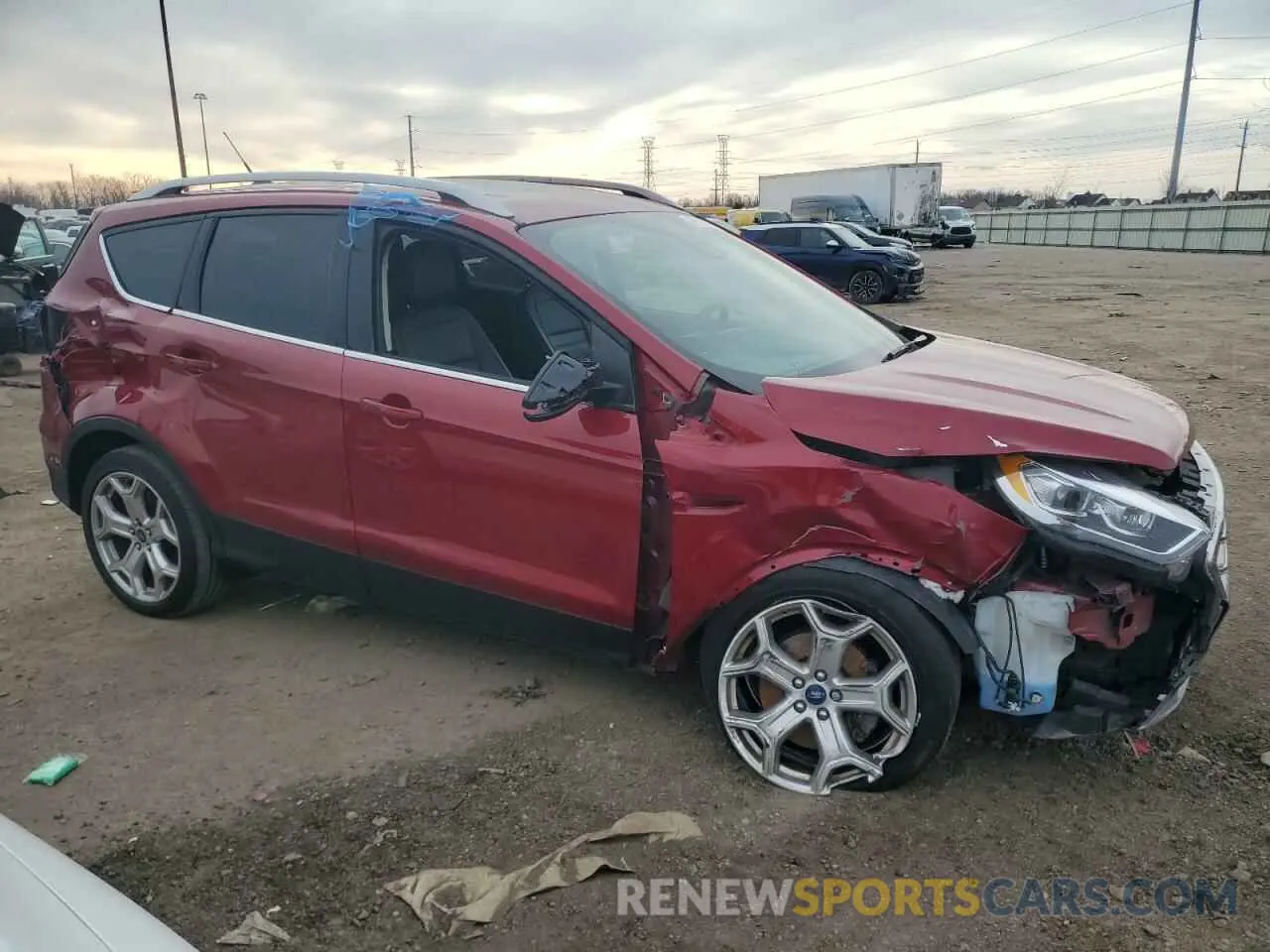 4 fotografías del automóvil dañado 1FMCU9J94KUB54821 FORD ESCAPE 2019