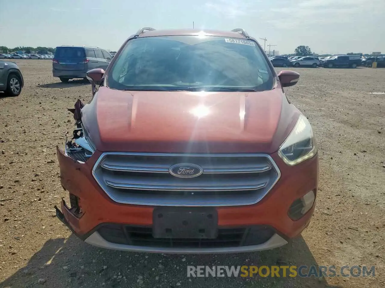 5 fotografías del automóvil dañado 1FMCU9J95KUB54634 FORD ESCAPE 2019