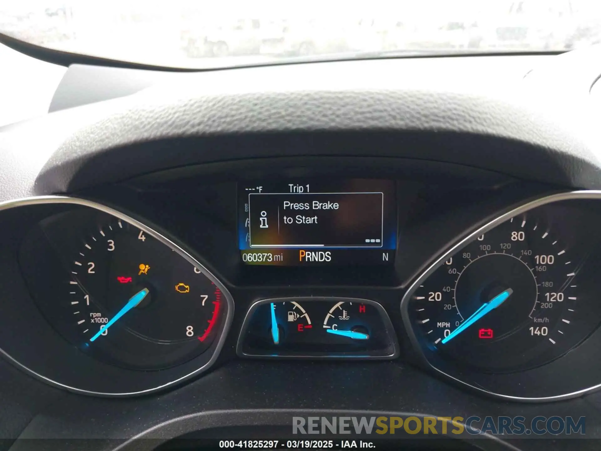 7 fotografías del automóvil dañado 1FMCU9J95KUC28621 FORD ESCAPE 2019