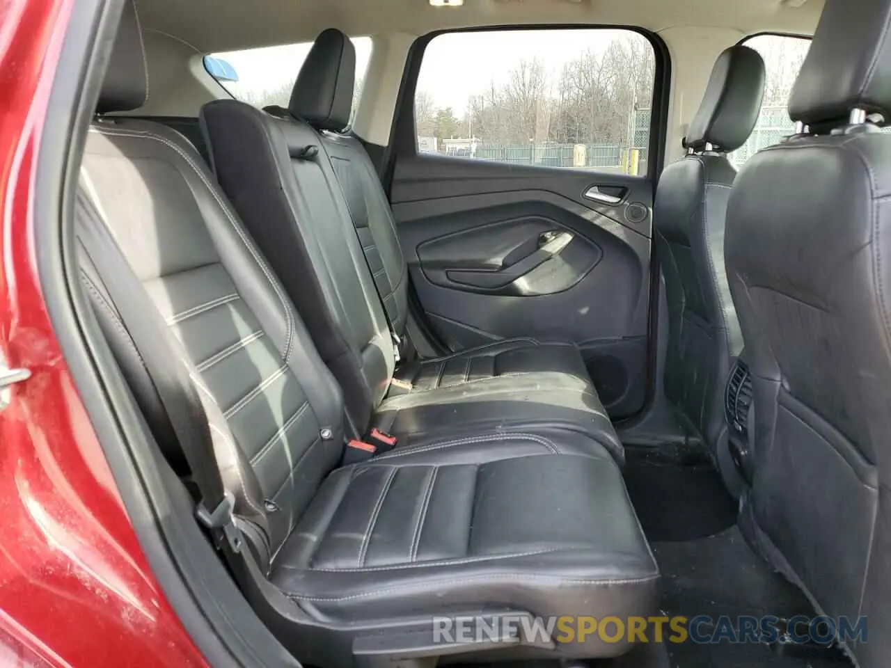 10 fotografías del automóvil dañado 1FMCU9J97KUB77445 FORD ESCAPE 2019