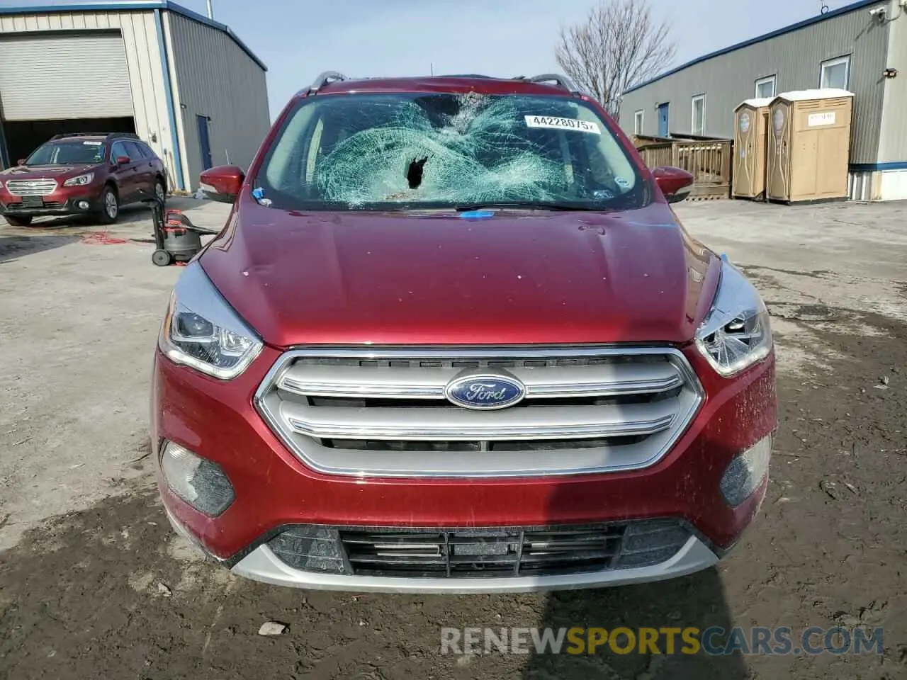 5 fotografías del automóvil dañado 1FMCU9J97KUB77445 FORD ESCAPE 2019