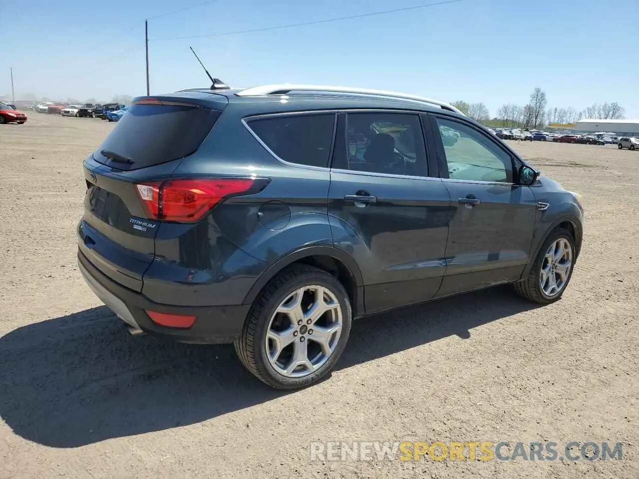 3 fotografías del automóvil dañado 1FMCU9J98KUB54935 FORD ESCAPE 2019