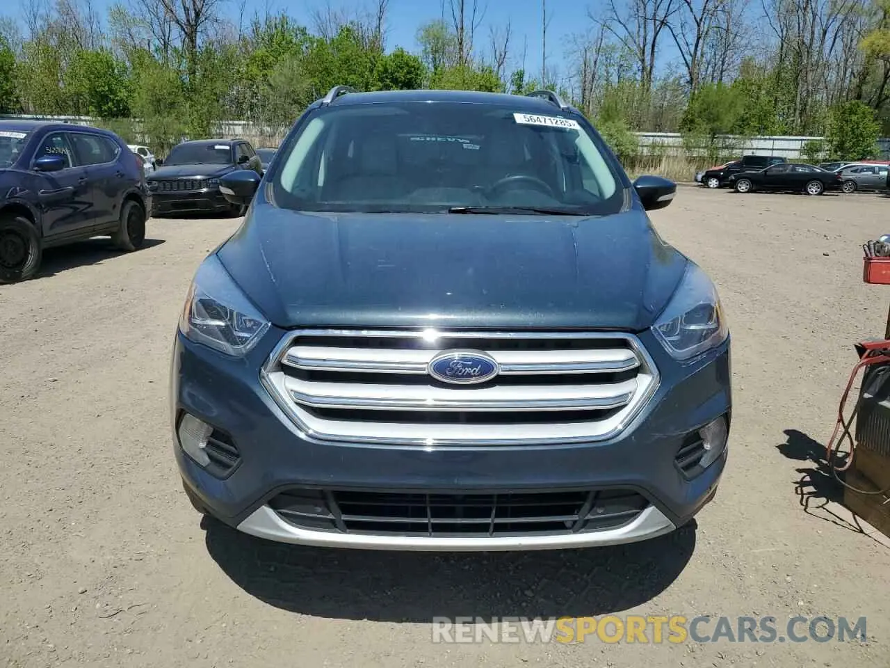 5 fotografías del automóvil dañado 1FMCU9J98KUB54935 FORD ESCAPE 2019
