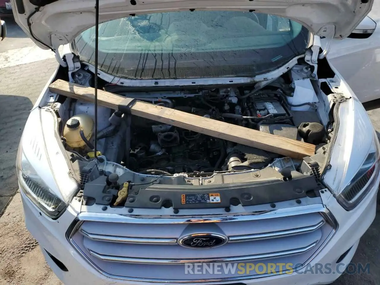12 fotografías del automóvil dañado 1FMCU9J99KUA06485 FORD ESCAPE 2019