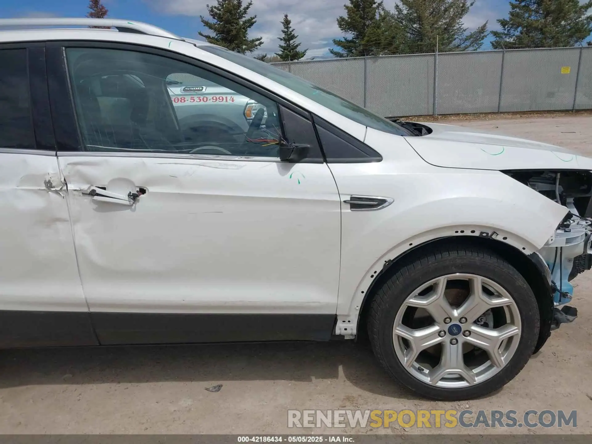 18 fotografías del automóvil dañado 1FMCU9J99KUC21963 FORD ESCAPE 2019