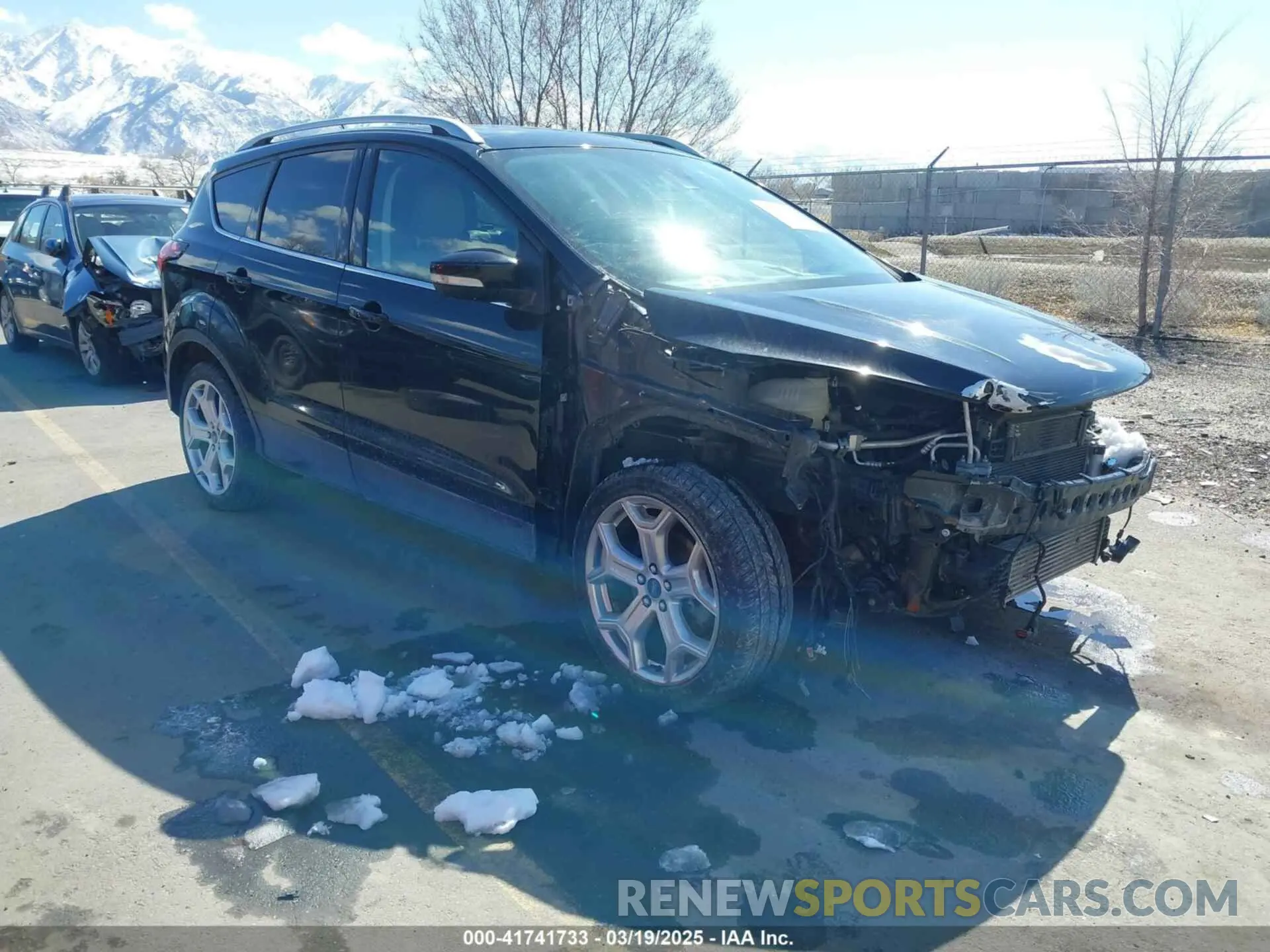 1 fotografías del automóvil dañado 1FMCU9J99KUC44157 FORD ESCAPE 2019