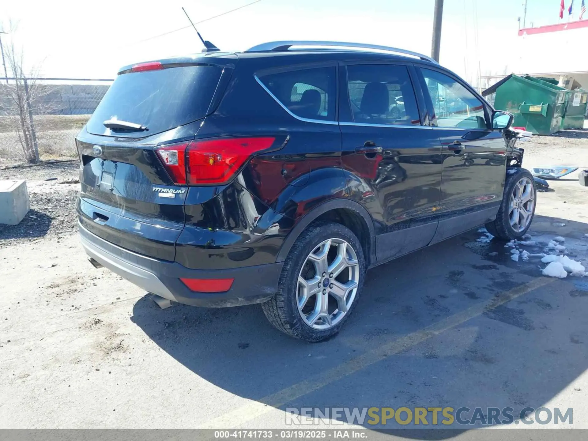 4 fotografías del automóvil dañado 1FMCU9J99KUC44157 FORD ESCAPE 2019