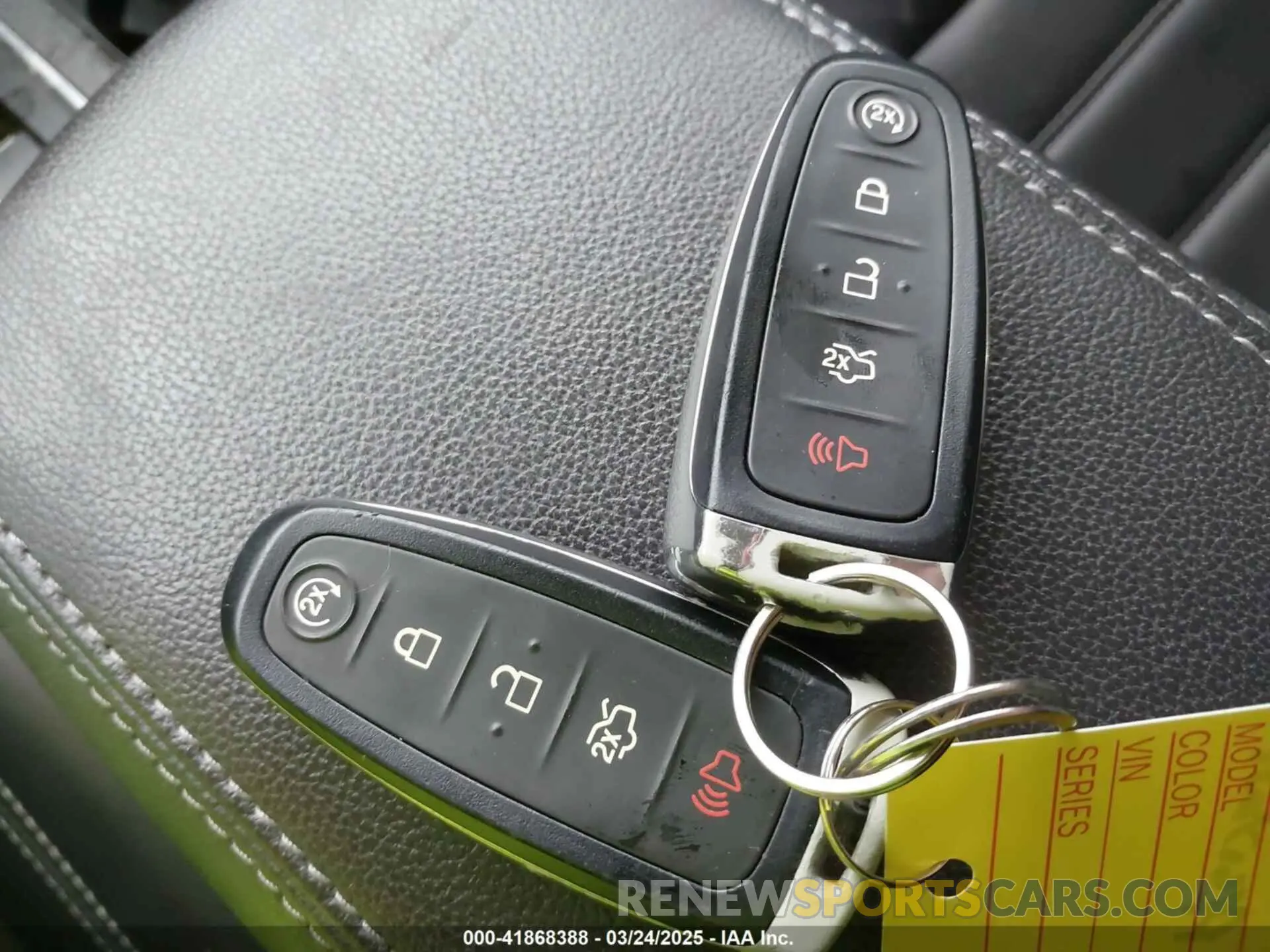 11 fotografías del automóvil dañado 1FMCU9J9XKUA37695 FORD ESCAPE 2019