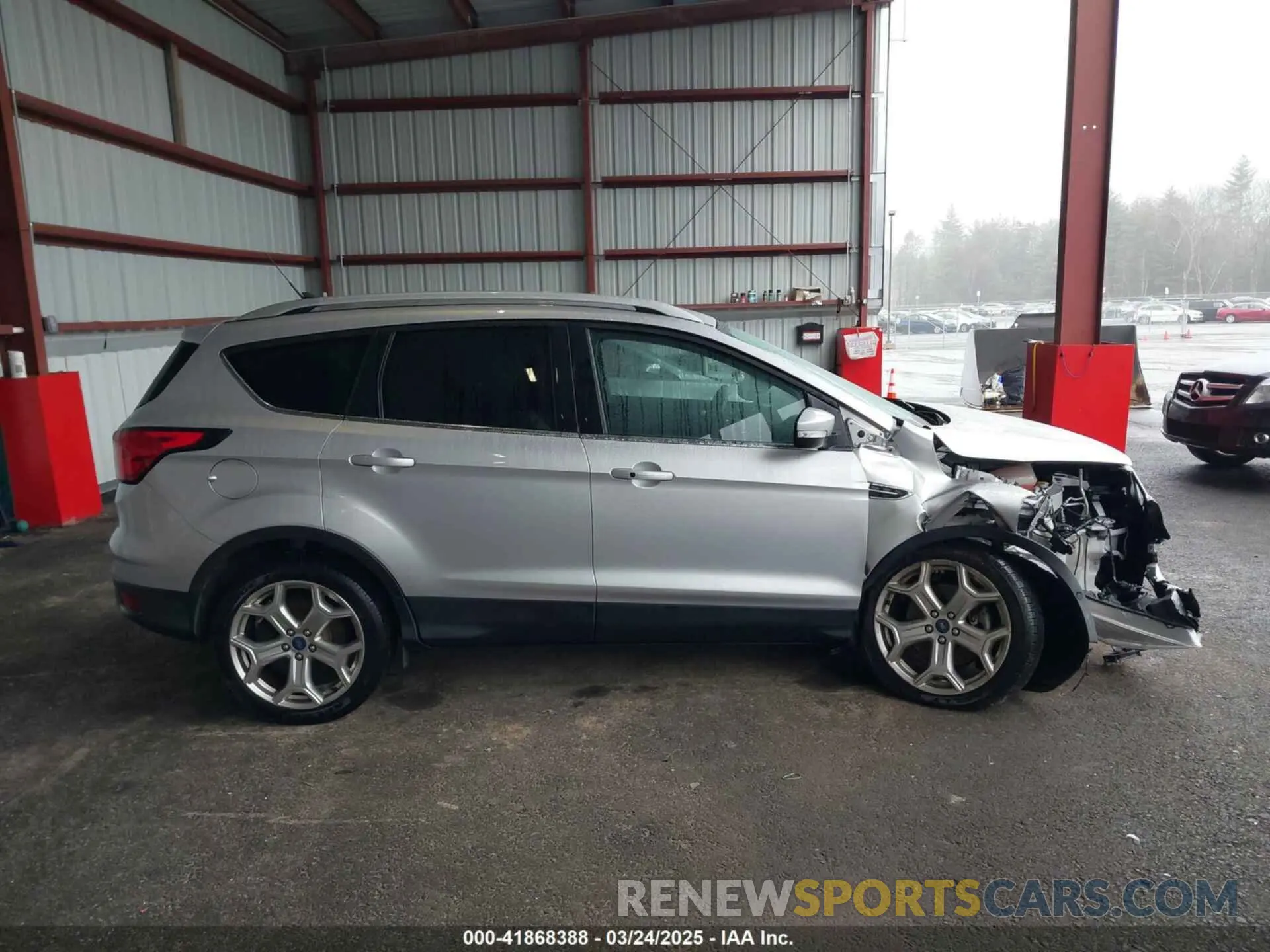 13 fotografías del automóvil dañado 1FMCU9J9XKUA37695 FORD ESCAPE 2019