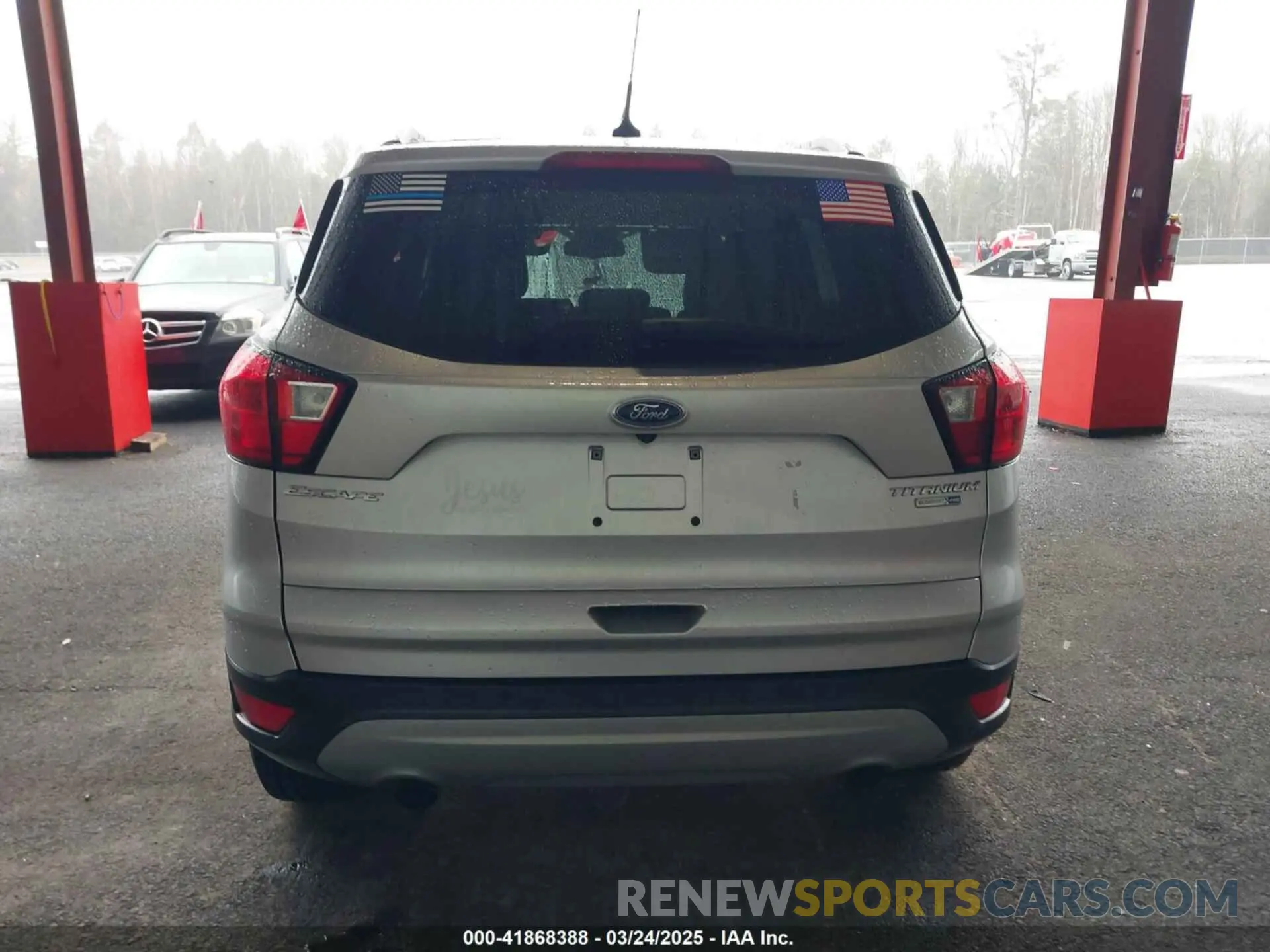 16 fotografías del automóvil dañado 1FMCU9J9XKUA37695 FORD ESCAPE 2019