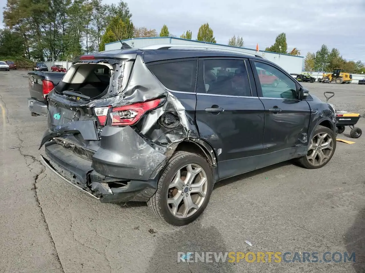 3 fotografías del automóvil dañado 1FMCU9J9XKUC32843 FORD ESCAPE 2019