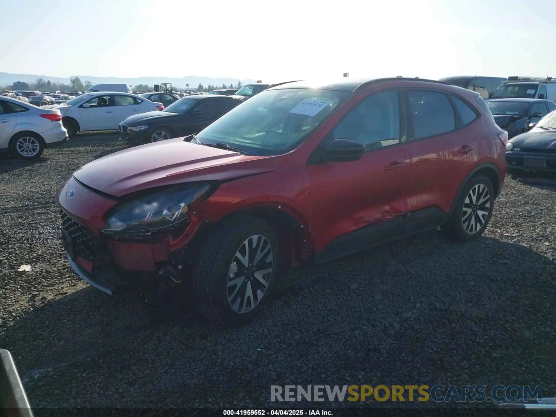 2 fotografías del automóvil dañado 1FMCU0BZ0LUC58668 FORD ESCAPE 2020