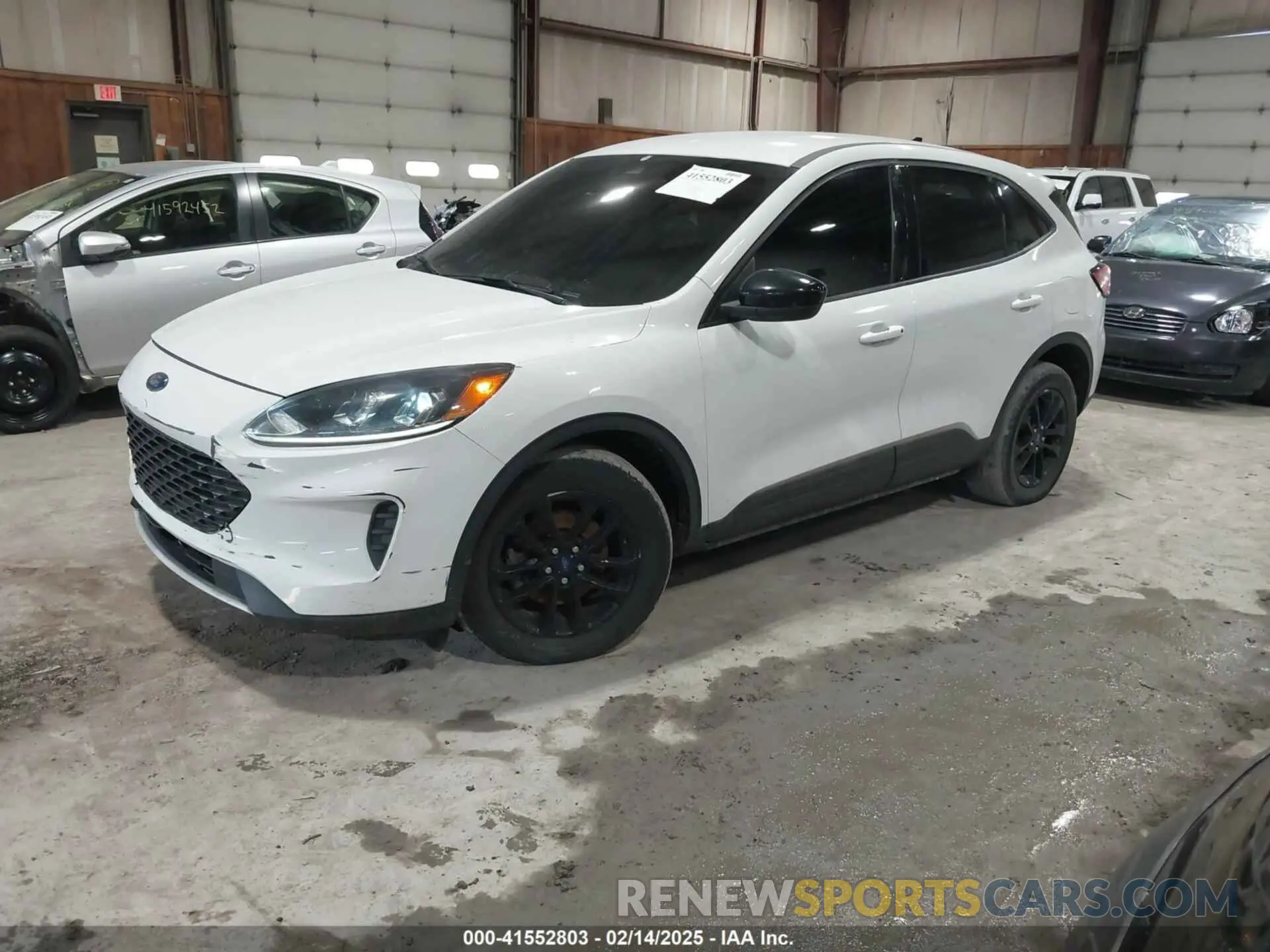 2 fotografías del automóvil dañado 1FMCU0BZ5LUB09995 FORD ESCAPE 2020