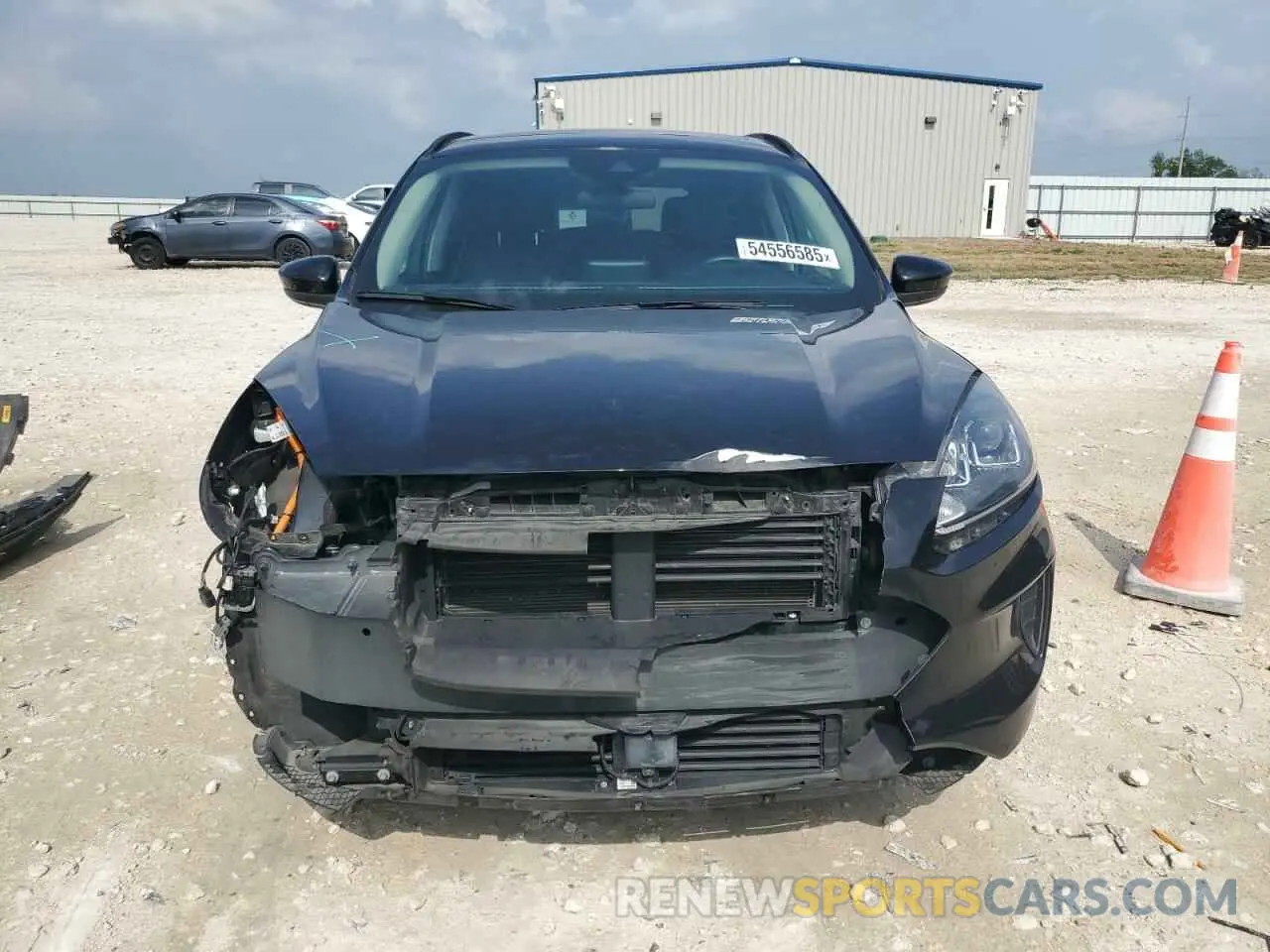5 fotografías del automóvil dañado 1FMCU0BZ5LUB81201 FORD ESCAPE 2020
