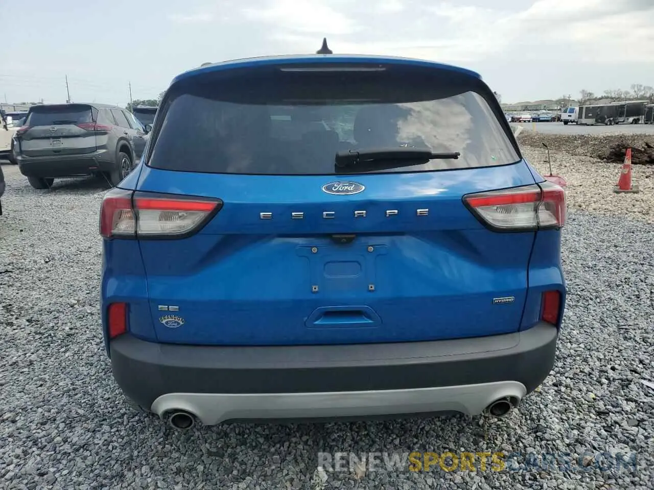 6 fotografías del automóvil dañado 1FMCU0BZ7LUC04445 FORD ESCAPE 2020