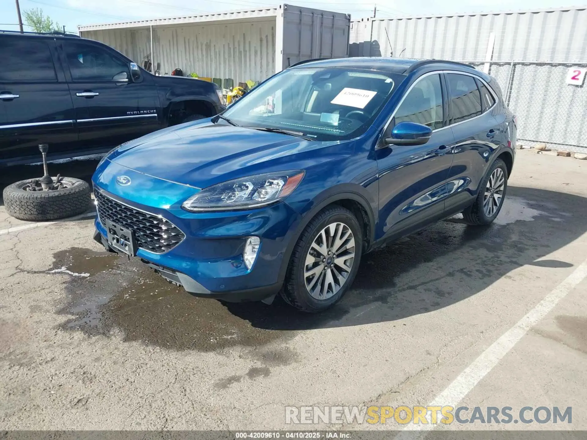 2 fotografías del automóvil dañado 1FMCU0DZ5LUC48442 FORD ESCAPE 2020