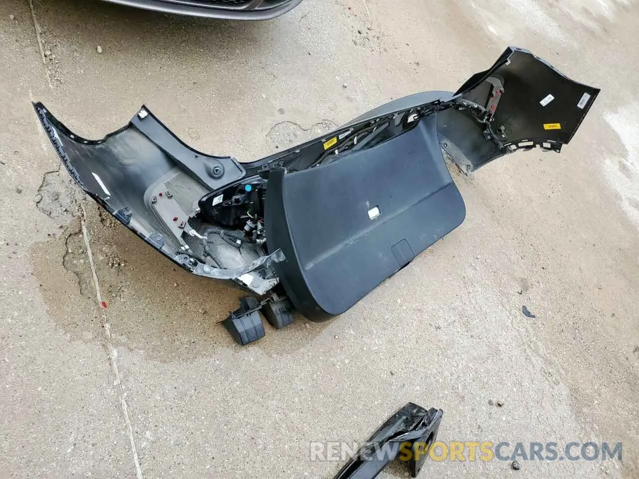 13 fotografías del automóvil dañado 1FMCU0DZ6LUA11328 FORD ESCAPE 2020