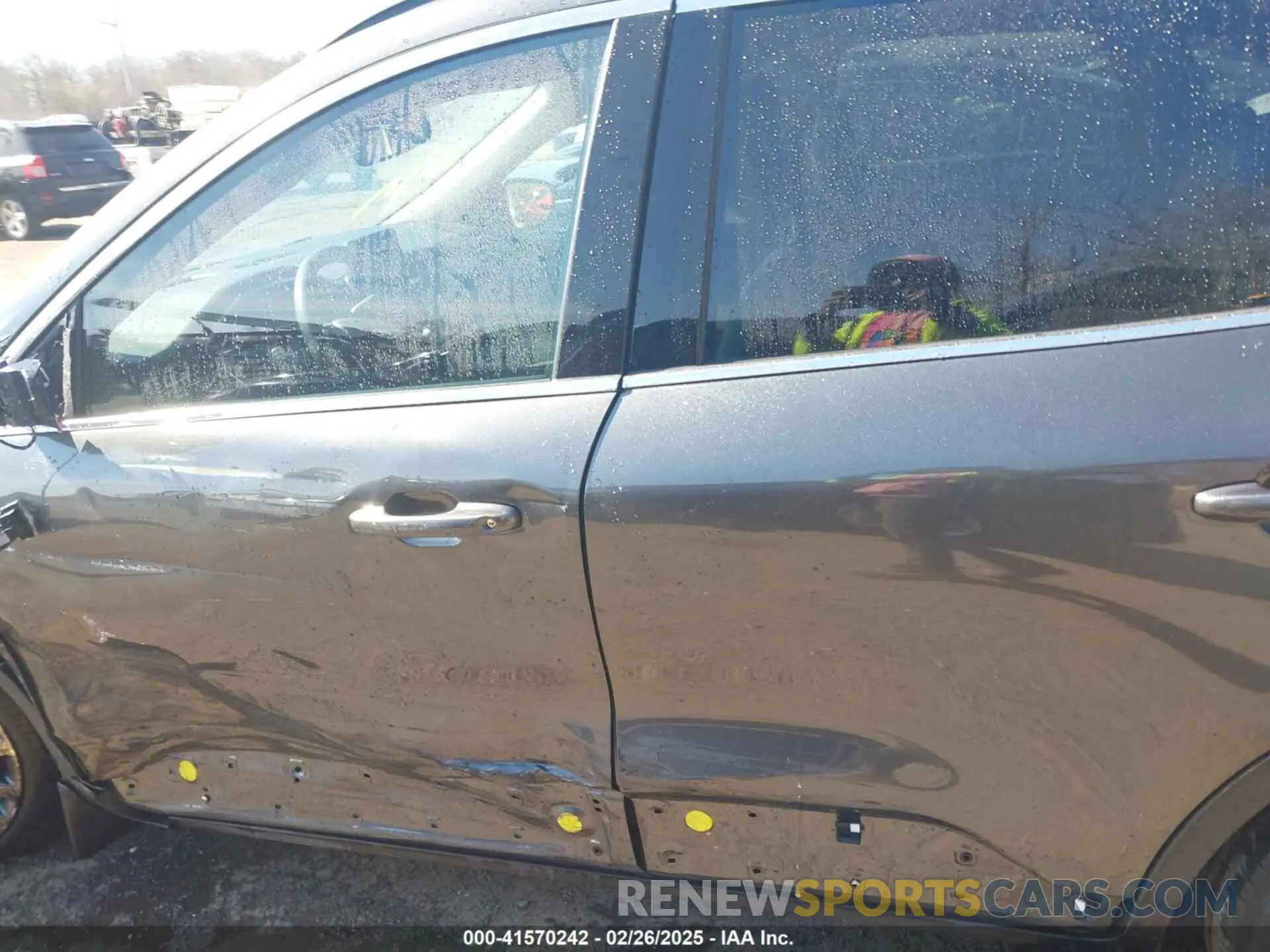 15 fotografías del automóvil dañado 1FMCU0DZ7LUB57978 FORD ESCAPE 2020