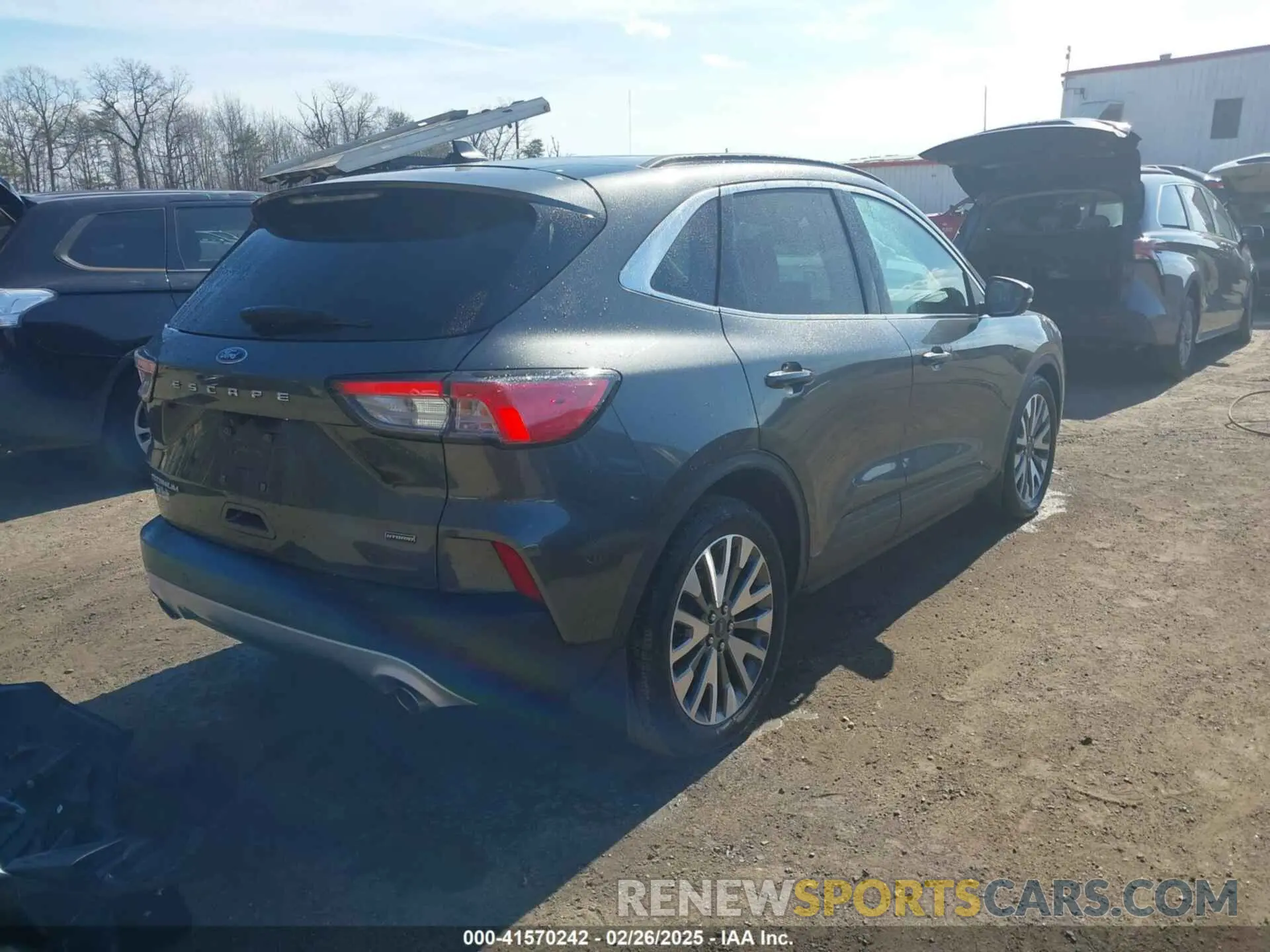 4 fotografías del automóvil dañado 1FMCU0DZ7LUB57978 FORD ESCAPE 2020