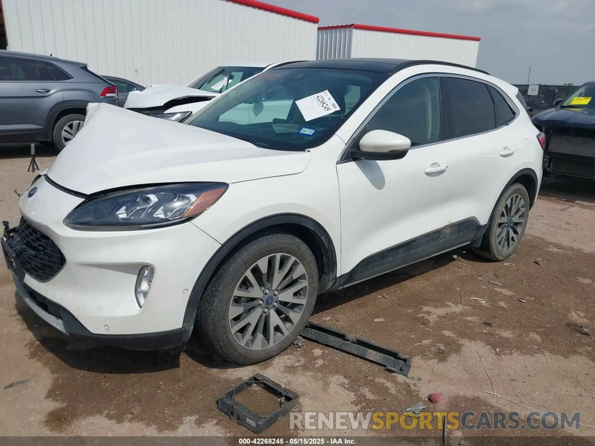 2 fotografías del automóvil dañado 1FMCU0DZ9LUA54867 FORD ESCAPE 2020