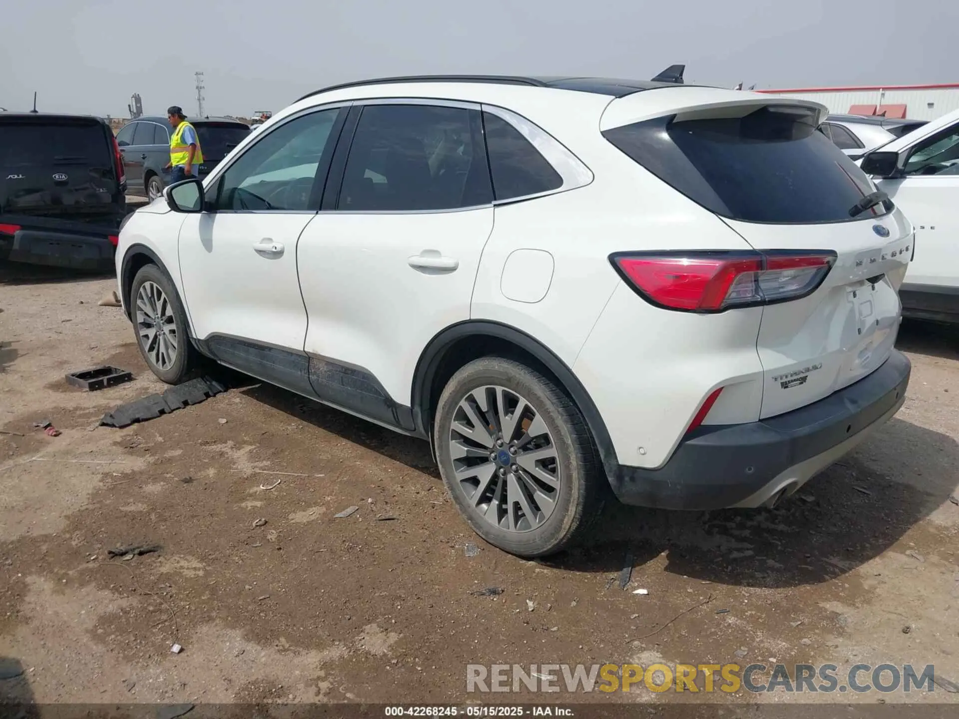 3 fotografías del automóvil dañado 1FMCU0DZ9LUA54867 FORD ESCAPE 2020