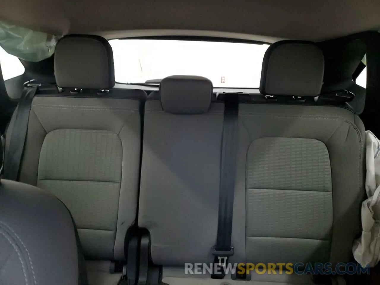 10 fotografías del automóvil dañado 1FMCU0F62LUA21793 FORD ESCAPE 2020