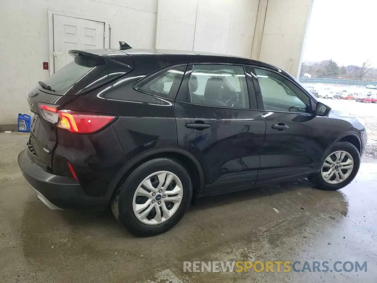 3 fotografías del automóvil dañado 1FMCU0F62LUA21793 FORD ESCAPE 2020