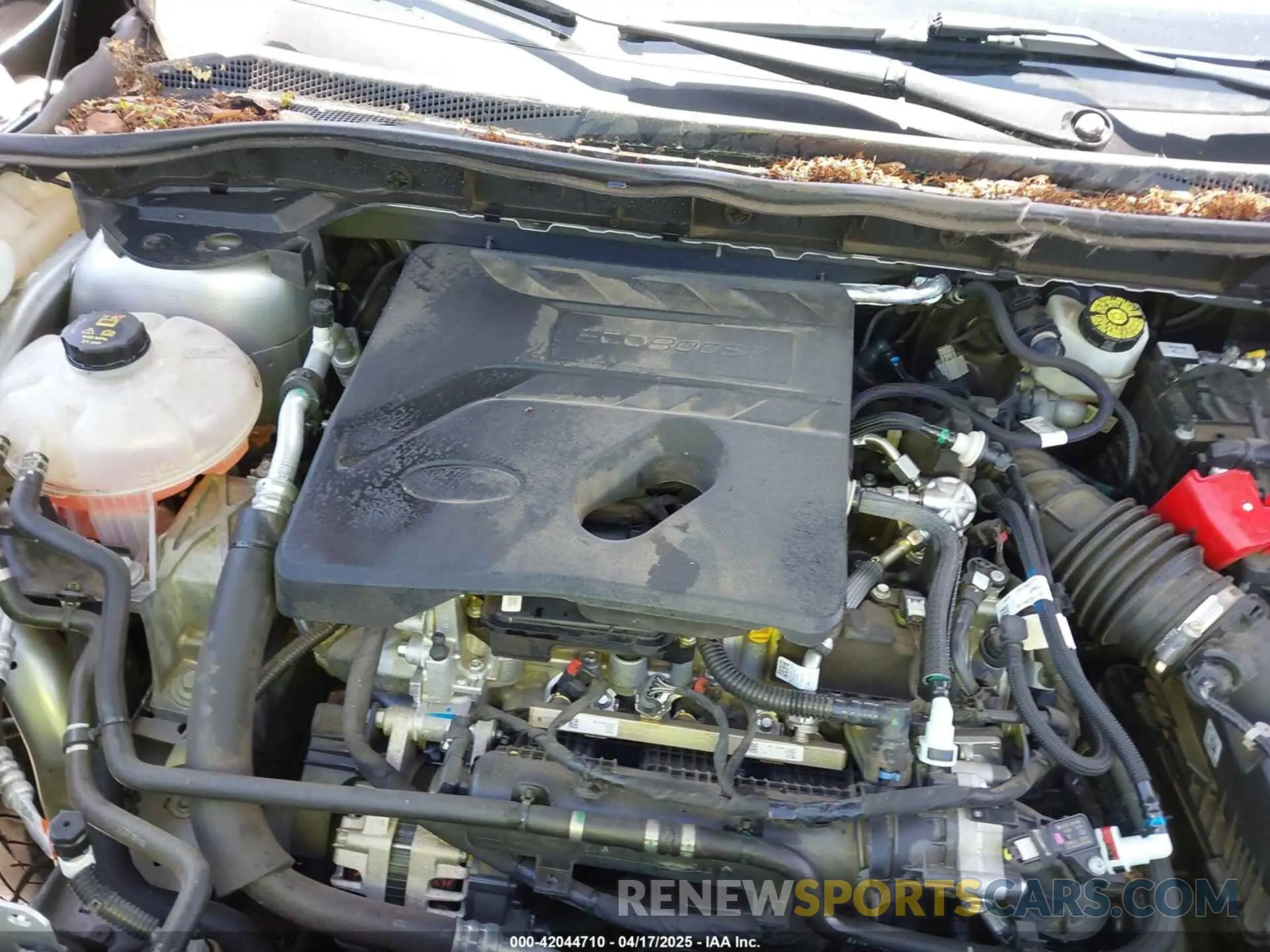 10 fotografías del automóvil dañado 1FMCU0F62LUA22703 FORD ESCAPE 2020