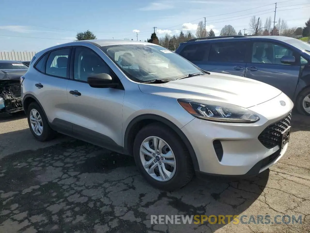 4 fotografías del automóvil dañado 1FMCU0F62LUA36908 FORD ESCAPE 2020
