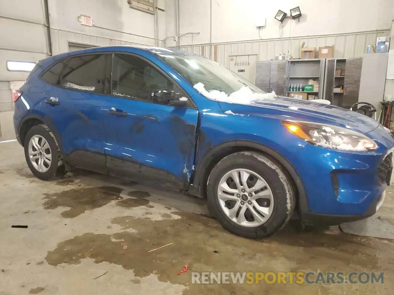 4 fotografías del automóvil dañado 1FMCU0F65LUA76268 FORD ESCAPE 2020