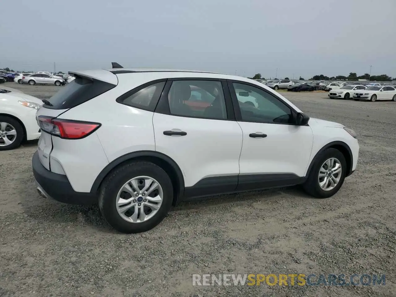 3 fotografías del automóvil dañado 1FMCU0F65LUB70988 FORD ESCAPE 2020