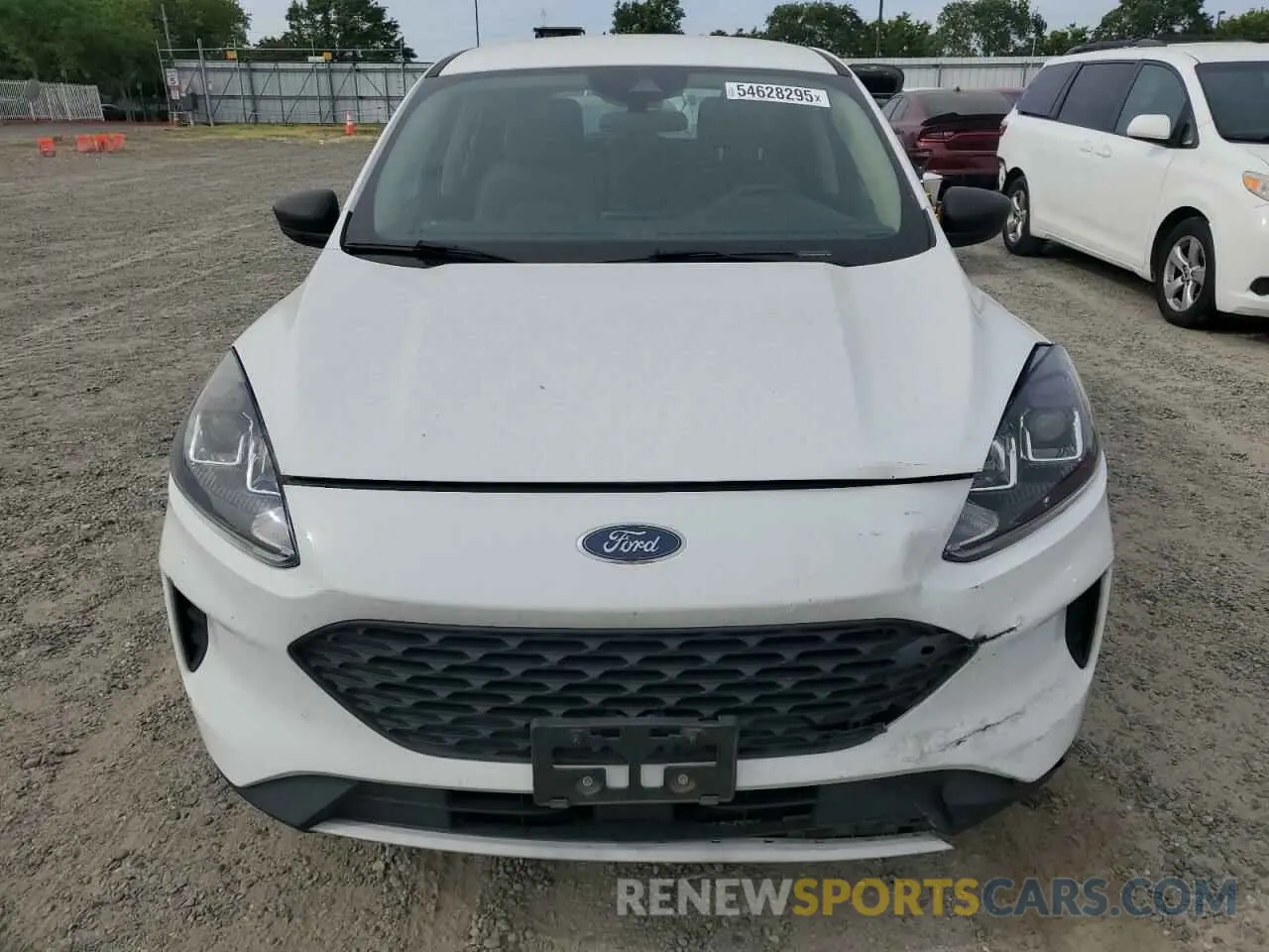 5 fotografías del automóvil dañado 1FMCU0F65LUB70988 FORD ESCAPE 2020