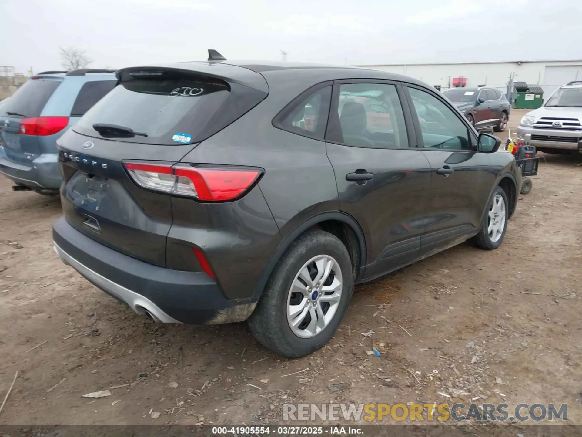 4 fotografías del automóvil dañado 1FMCU0F65LUC67429 FORD ESCAPE 2020