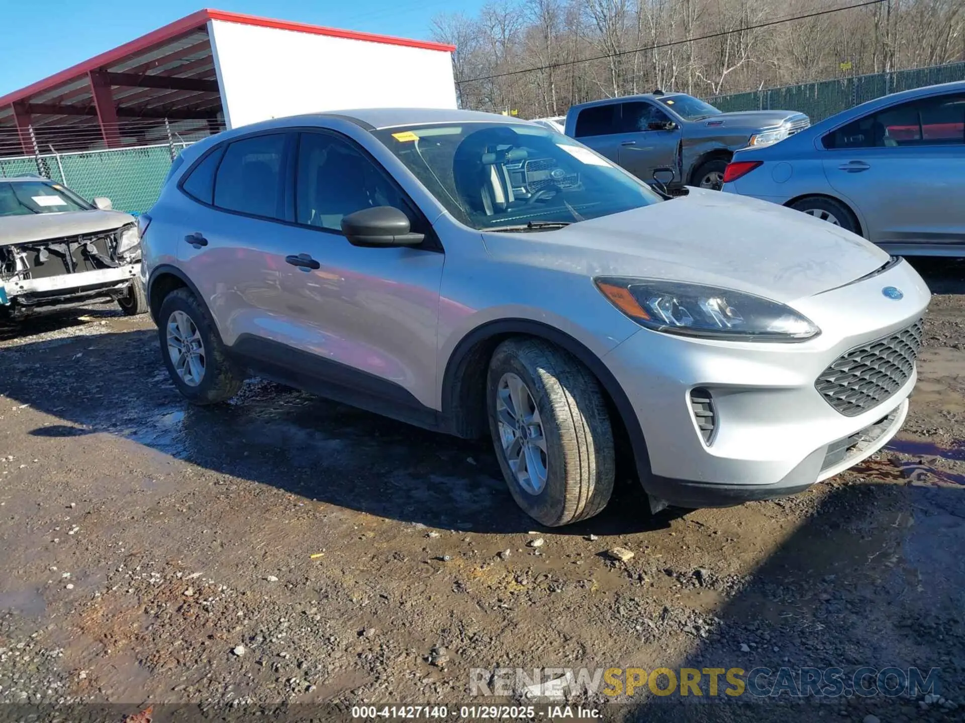 1 fotografías del automóvil dañado 1FMCU0F66LUA08805 FORD ESCAPE 2020