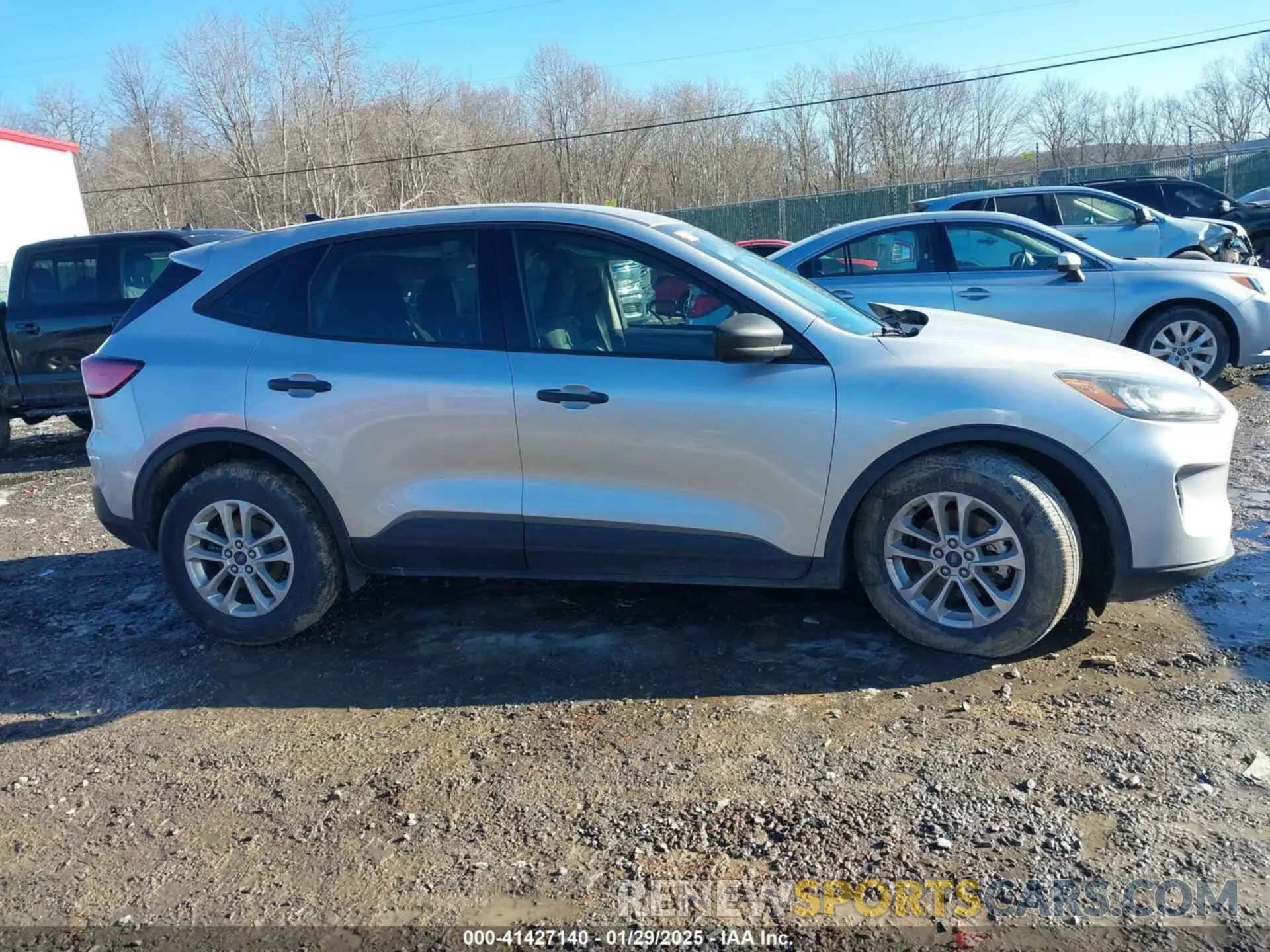 13 fotografías del automóvil dañado 1FMCU0F66LUA08805 FORD ESCAPE 2020