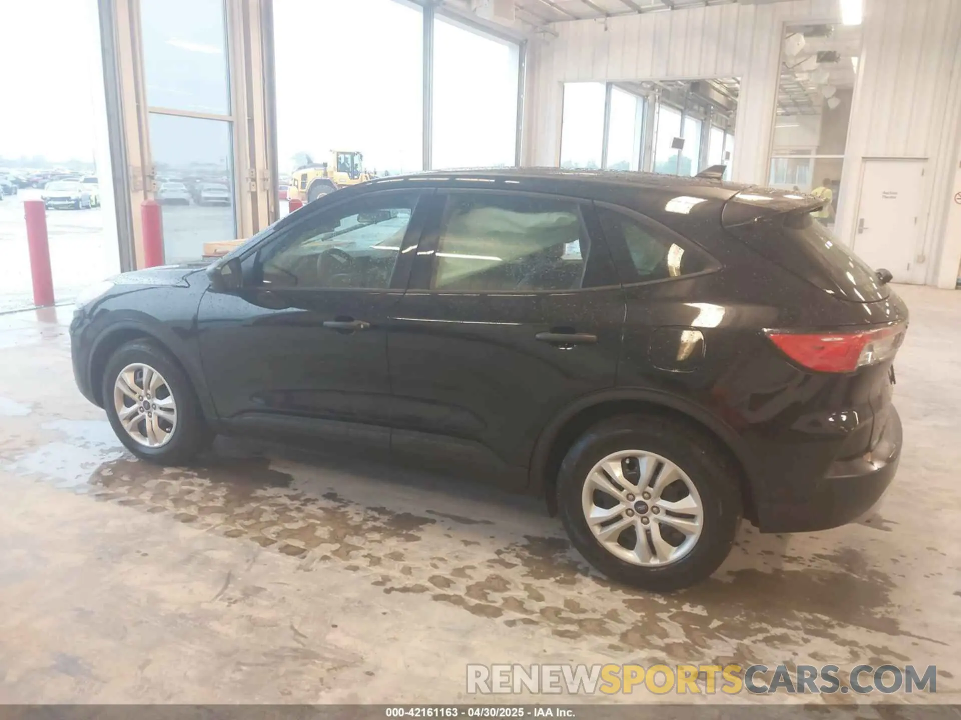 14 fotografías del automóvil dañado 1FMCU0F66LUB67615 FORD ESCAPE 2020