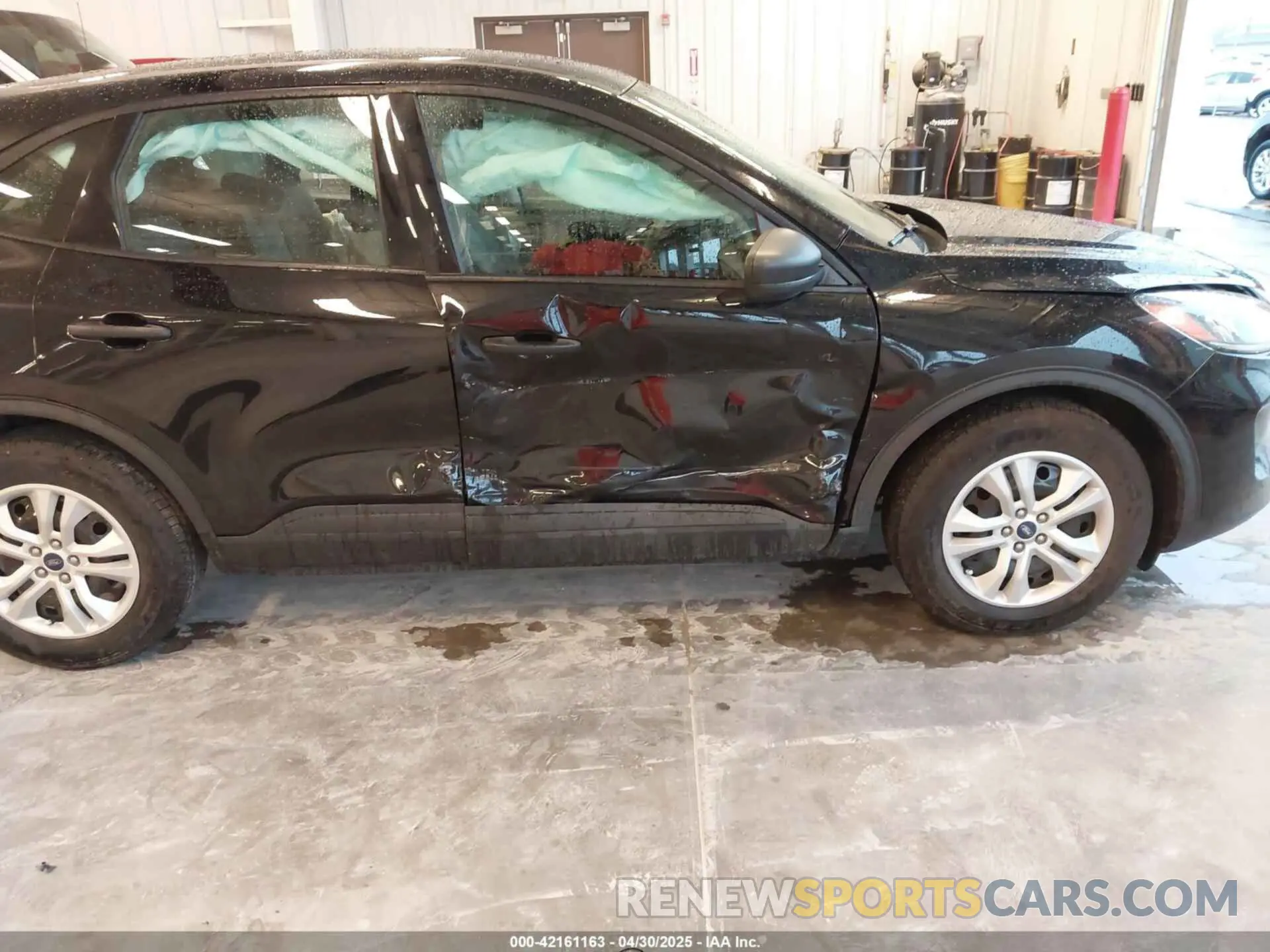 6 fotografías del automóvil dañado 1FMCU0F66LUB67615 FORD ESCAPE 2020